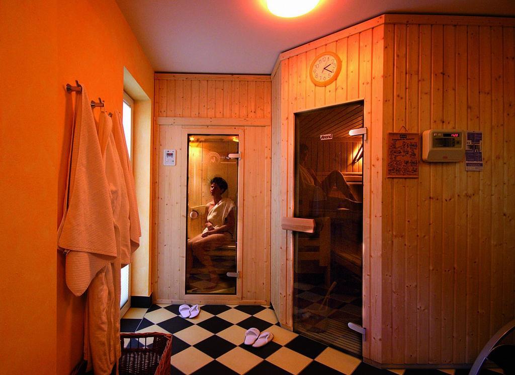 Hotel Garni Elegant Willingen  Exteriör bild